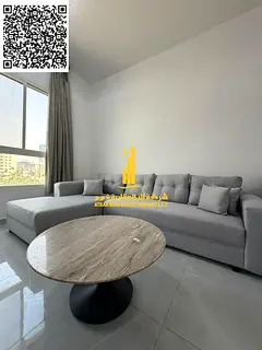 First tenant, luxurious and elegant, two bedrooms and a living room, fully furnished, for monthly re