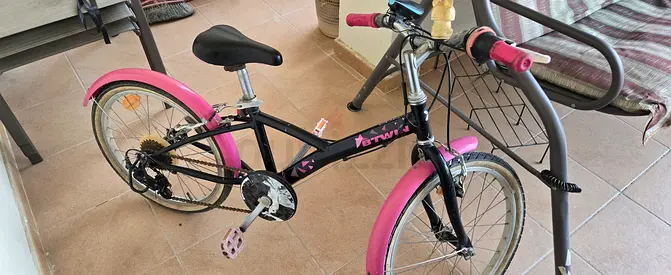 Kids 20-inch Black Pink Cruiser Bike - Good Condition