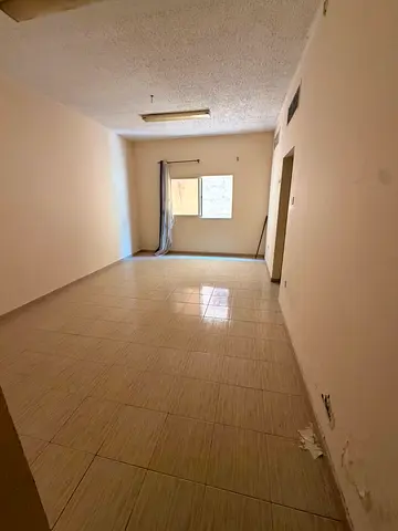 Studio in Al Majaz 3 Practical and comfortable space Separate kitchen