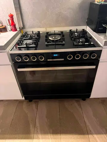 Bosch series 8 New Modal GaS Coker