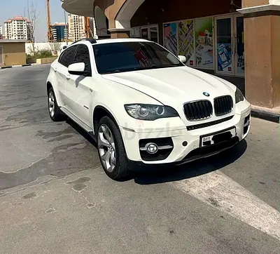 Well Maintained BMW X6 sDrive35i 2012 GCC Specs