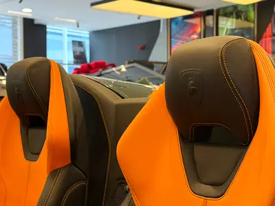 2016 Lamborghini HURACAN — миниатюра 9
