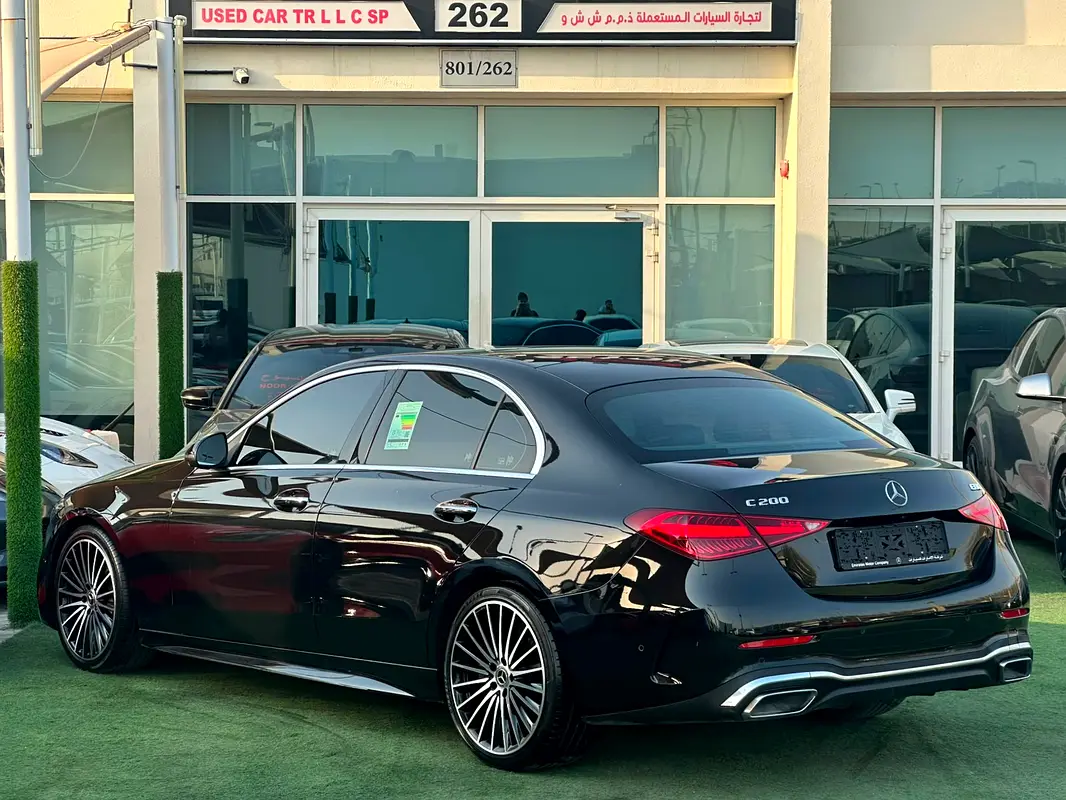 Mercedes-Benz C-Class 2024