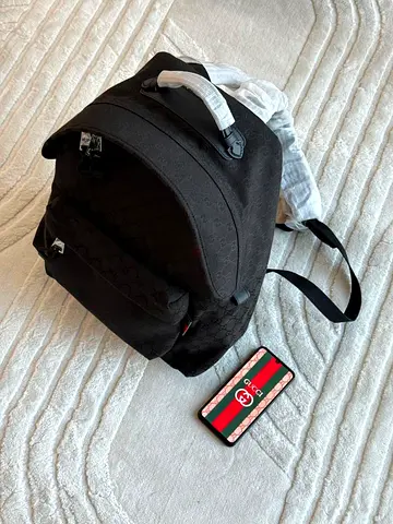 GG medium backpack