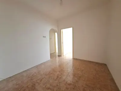 Grand offer 2bhk with 2 washroom with balcouny spilt ac fited