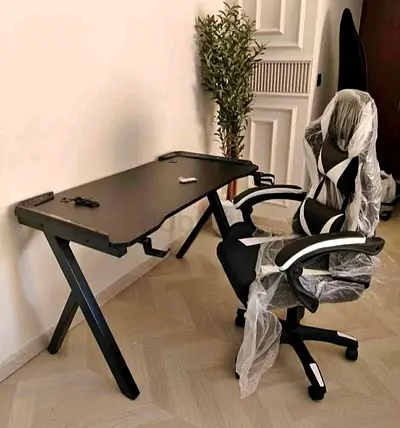 Brand new Gaming Table with Gaming Table Available