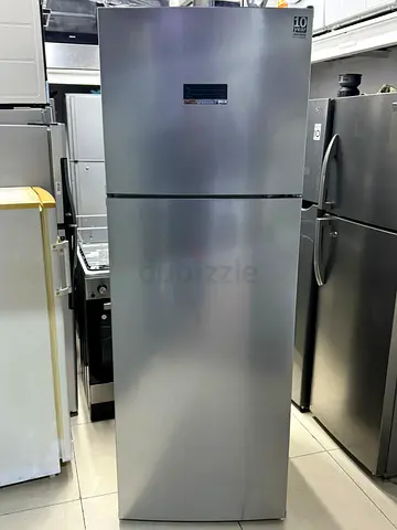 Bosch Series 4 Top Freezer Refrigerator - 2-Door, Silver (Used)
