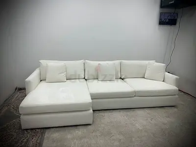 Like new condition cratebarrel lshape sofa