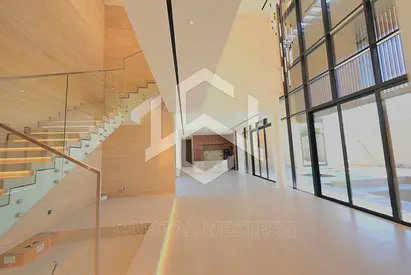 Luxurious 7BR+ Maids | Huge Majlis | 4 Parkings