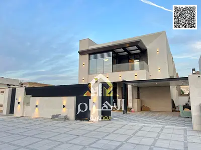 Villa at a special price, negotiable. Strategic location close to Dubai, services, and schools.