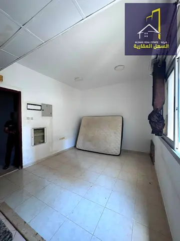Studio in nabba sharjah availabe