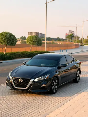 2022 Nissan Altima SV - Well Maintained - American Specs