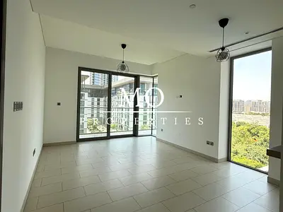 Prime Location I Pool View I Unfurnished