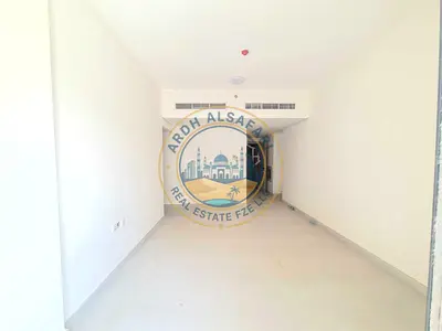 Brand new 1bhk with balcony 2bathroom wardrobes just 43k