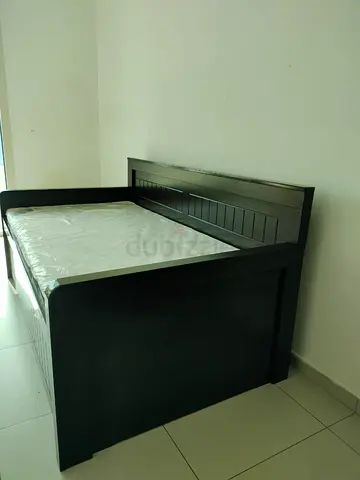 Modern Dark Wood Daybed with Mattress