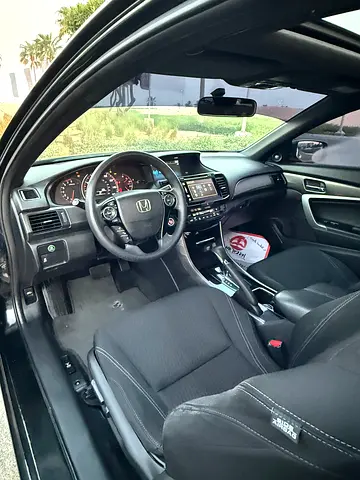 2017 Honda ACCORD 缩略图 7
