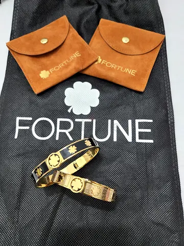 ✨ Spring Fortune Bracelets ✨
Only these last two units available:
🖤 Black/Gold: Ideal for men.
💛