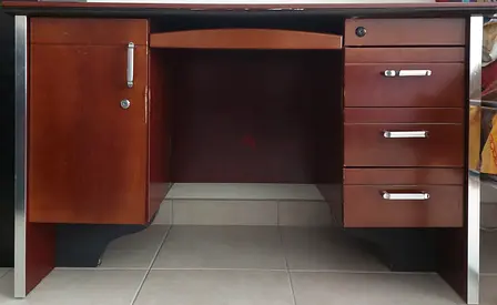 Study table for sale