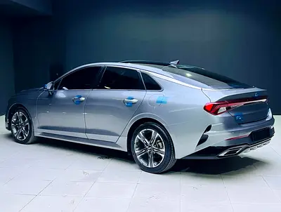 صورة 5 لـ 2022 KIA K5