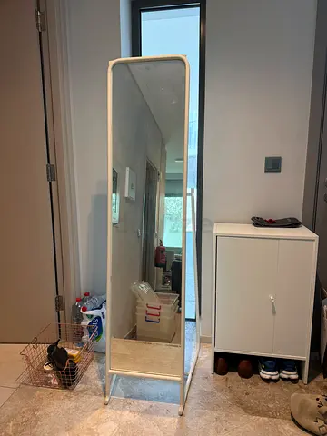 Full-length Wall Mirror  - great Condition (AED60)
