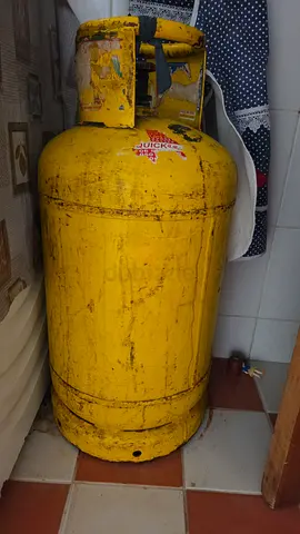 Yellow LPG Gas Cylinder (Large 22kg) - Used