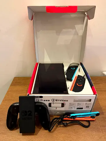 Nintendo switch 2 clean with box