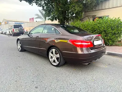 2013 Mercedes-BENZ E-CLASS photo 9
