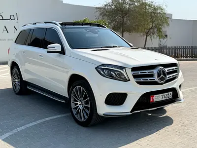 Mercedes-Benz GLS 500 design GCC Low KM Pristine Condition original paint full service agency