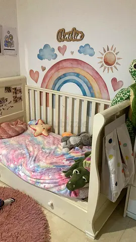 Toddler/Daybed crib with storage drawer — cream wooden frame, used