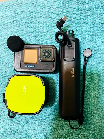Go Pro 11 + Media Mode + volta Battery Grip Handle