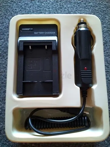 Quick Travel charger for LI-40B / 42B battery