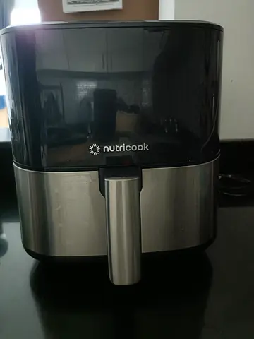 Nutricook Air Fryer with Digital Display