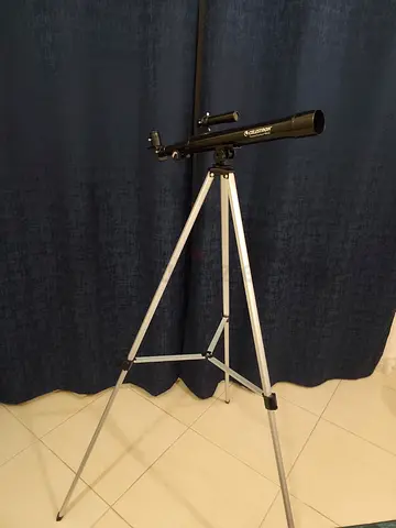 Beginner Telescope with Adjustable Tripod - Good Condition