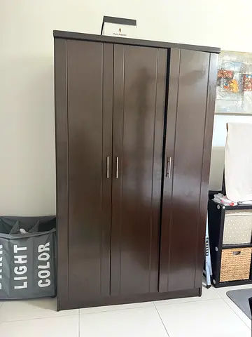 Dark brown 2-door wooden wardrobe / armoire in good condition