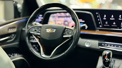2022 Cadillac ESCALADE — миниатюра 11