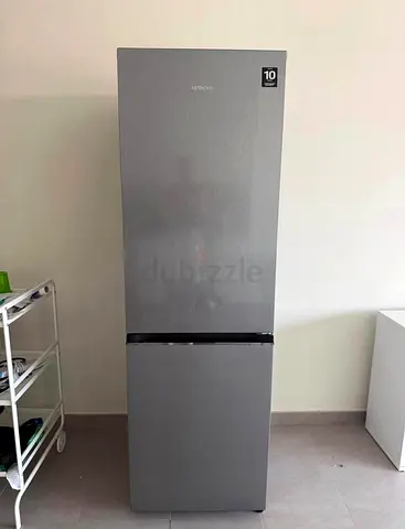 Hitachi like new condition refrigerator