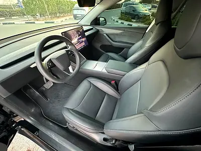 صورة 8 لـ 2025 Tesla MODEL Y
