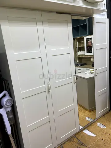 IKEAS PAX WARDROBE