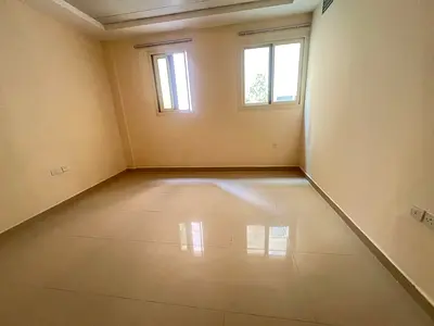 New muwaileh area 1bhk just in 30k 2washroom with one month free only for family
