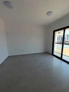 Luxury one-bedroom apartment for annual rent in Al Jurf 3, Ajman. Brand new building, first occupanc