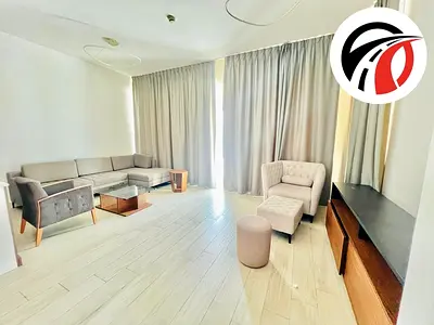 Large 1BR Apartment | Luxurious || Multiple Skyline Views || Furnished