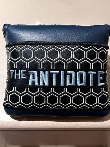 Premium Bettinardi The Antidote Putter Headcover