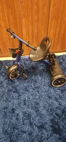 Kids 3-in-1 Tricycle / Scooter with Steering Handle - Good Condition