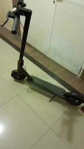 Electric Scooter - Single Rider, Foldable Deck, Good Condition