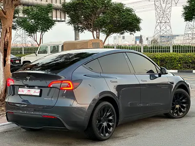 TESLA MODEL Y LONG RANGE 2022 GCC UNDER TESLA WARRANTY NO ACCIDENTS NO PAINT