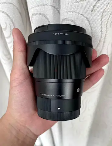 Sigma 16mm f/1.4 DG DN Art Lens For Sony