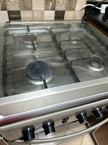 Gas cocker