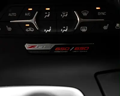 صورة 8 لـ 2016 Chevrolet CORVETTE