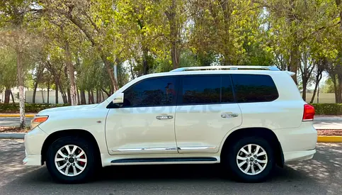 Toyota Land Cruiser GXR 2009 | GCC Specs | V6 Engine