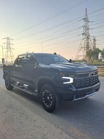 2023 Chevrolet Silverado 1500 ZR2 V8 6.2 | GCC Specs | FSH Full Option Off-Road Ready